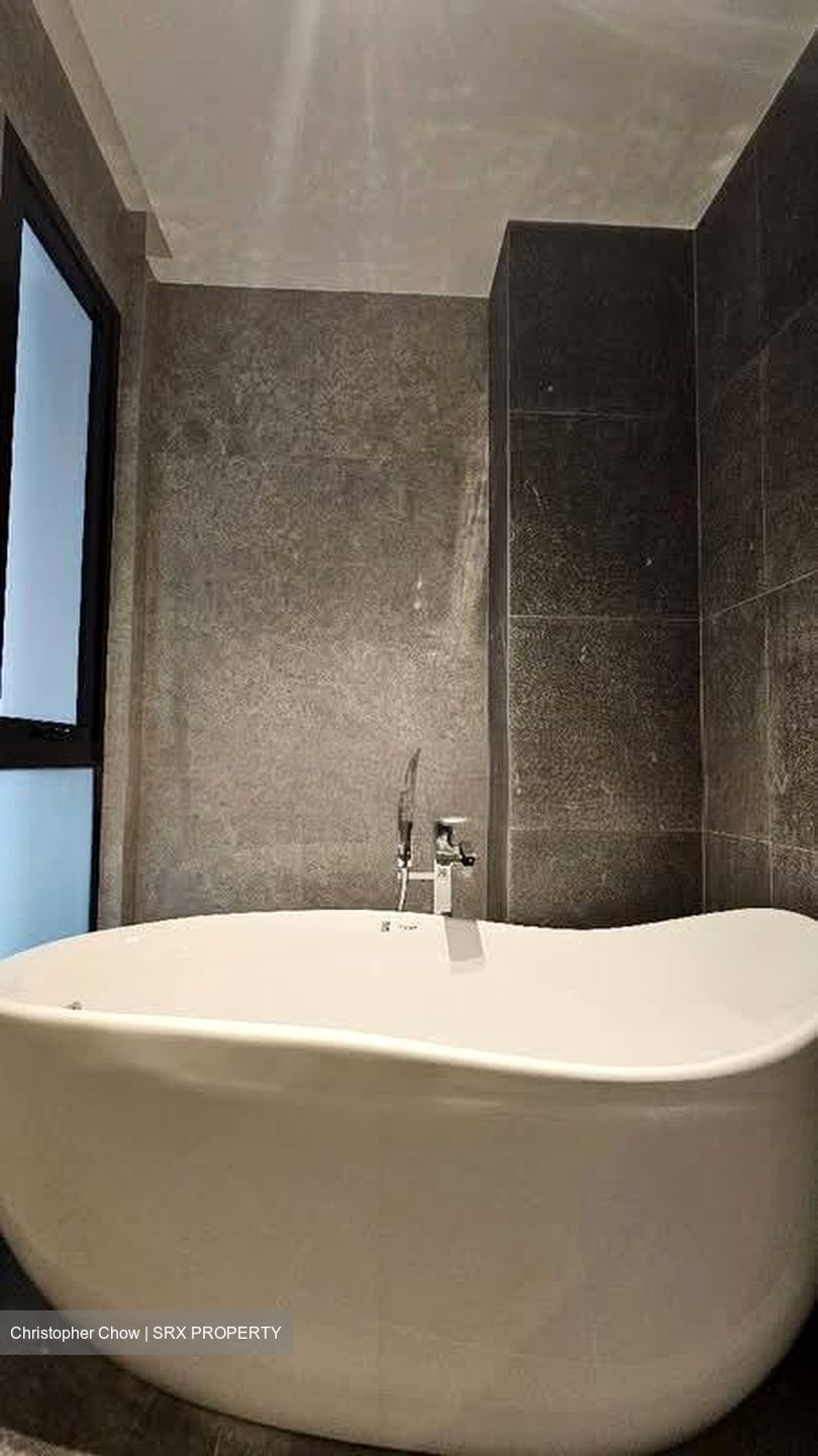 Sembawang Straits Estate (D27), Terrace #597709611